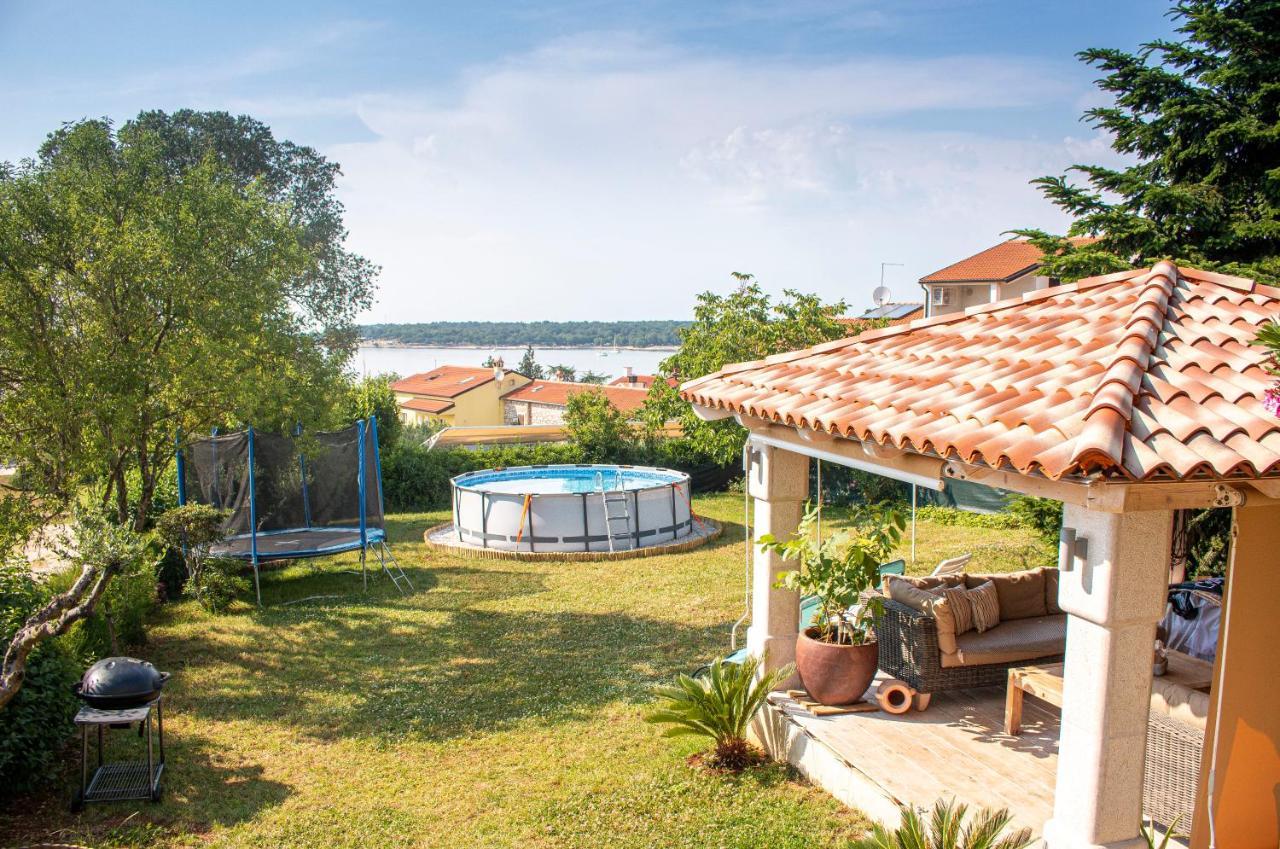 Stone House Chiara Seaview Apartamento Funtana Exterior foto