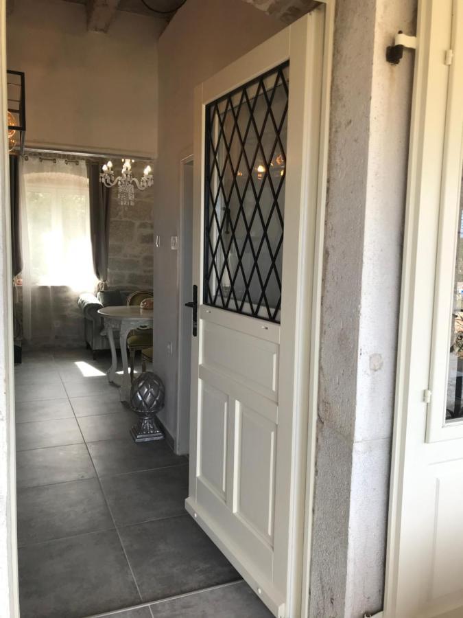 Stone House Chiara Seaview Apartamento Funtana Exterior foto