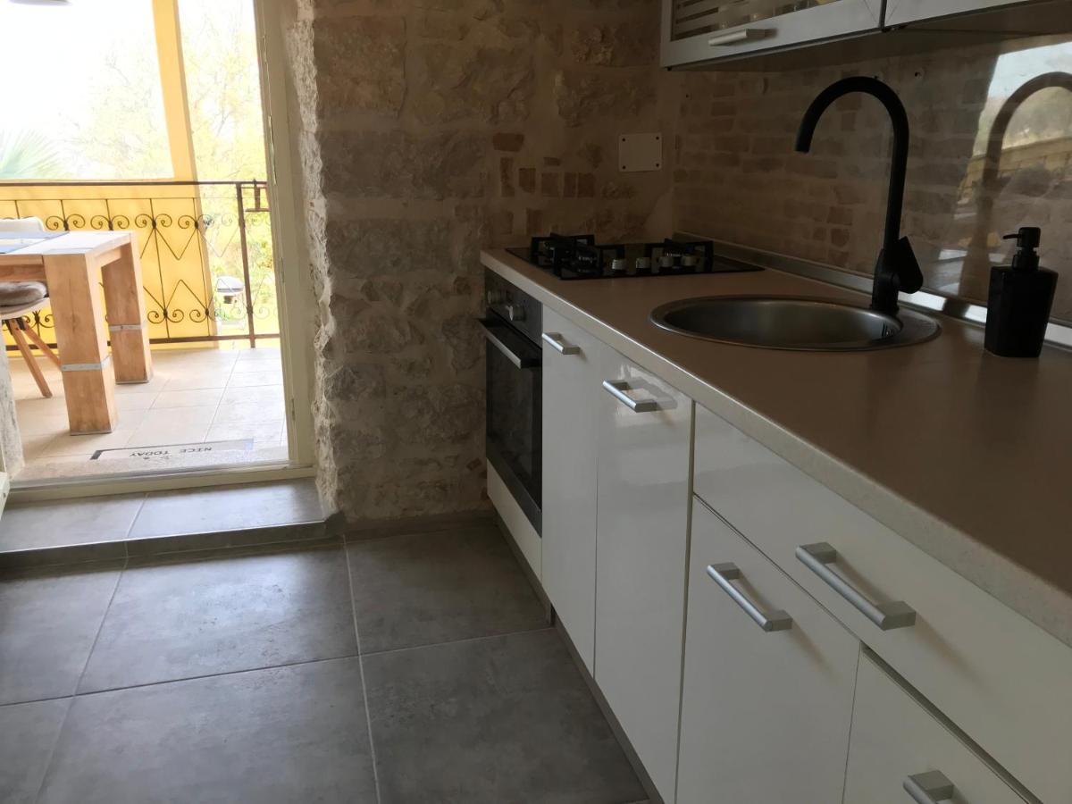 Stone House Chiara Seaview Apartamento Funtana Exterior foto