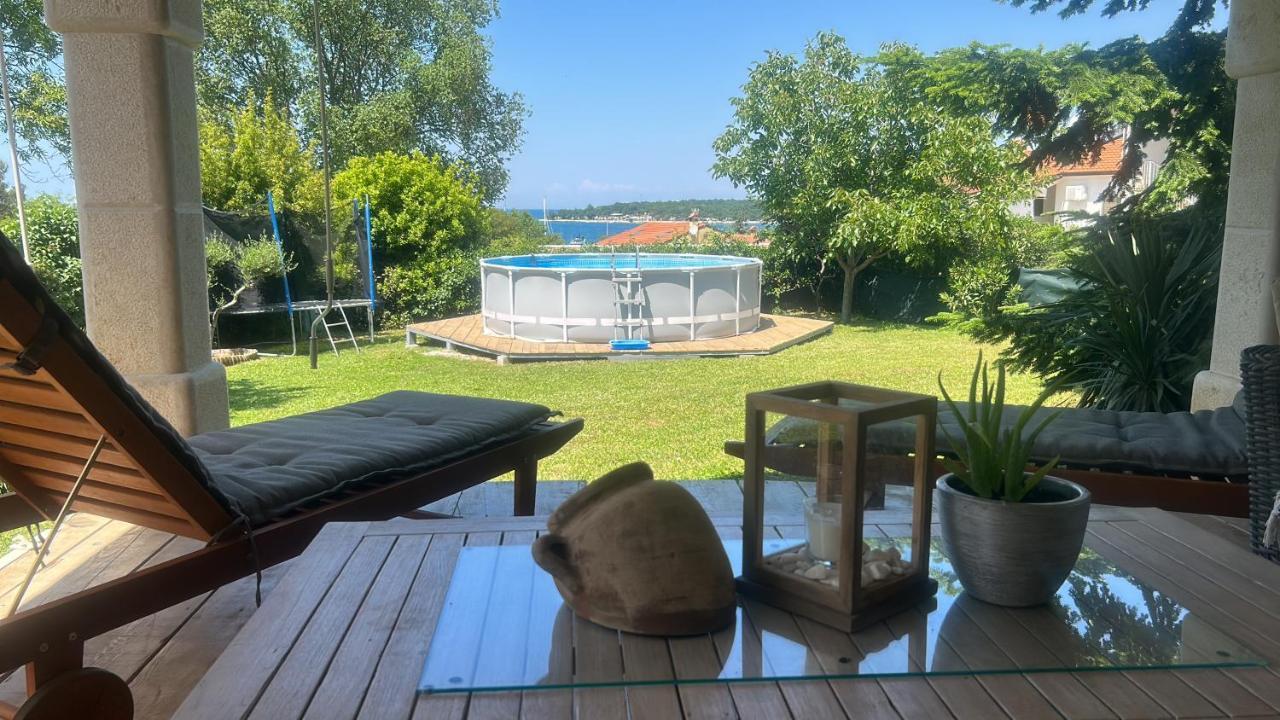 Stone House Chiara Seaview Apartamento Funtana Exterior foto