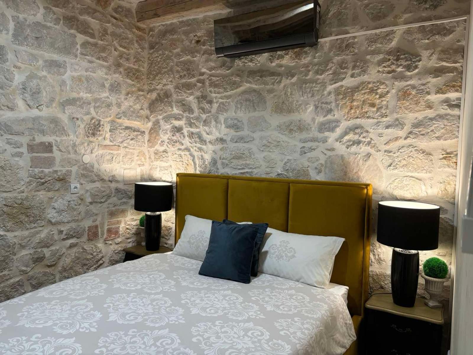 Stone House Chiara Seaview Apartamento Funtana Exterior foto