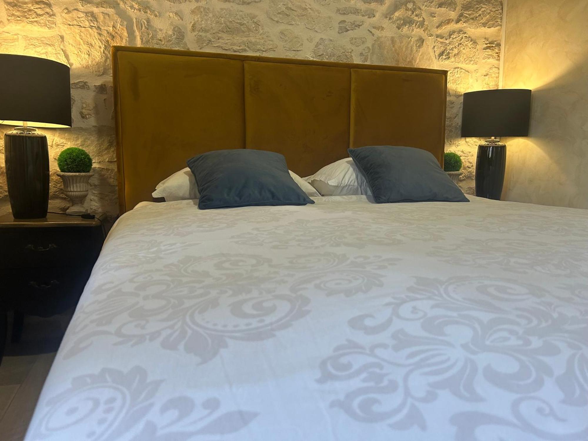 Stone House Chiara Seaview Apartamento Funtana Exterior foto