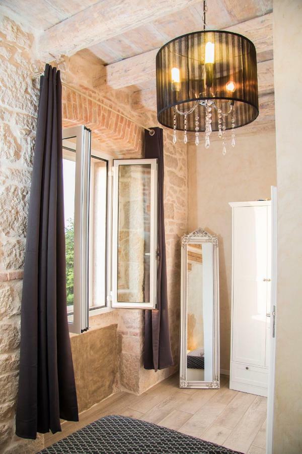 Stone House Chiara Seaview Apartamento Funtana Exterior foto